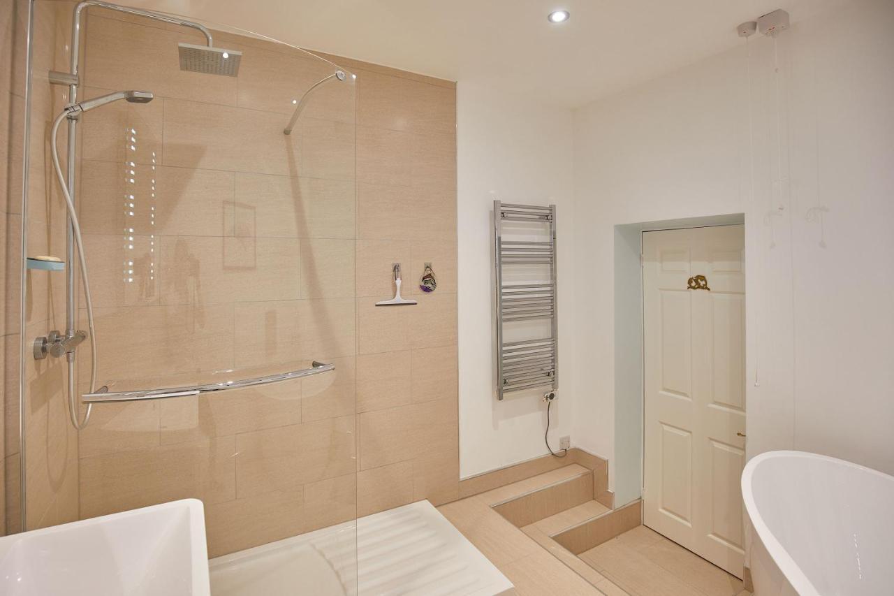 וויטבי Host & Stay - 4 Metropole Towers מראה חיצוני תמונה
